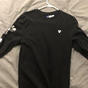 Mikey mouse tight fit